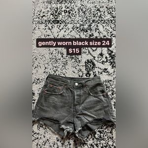 Levi’s 501 black shorts size 24